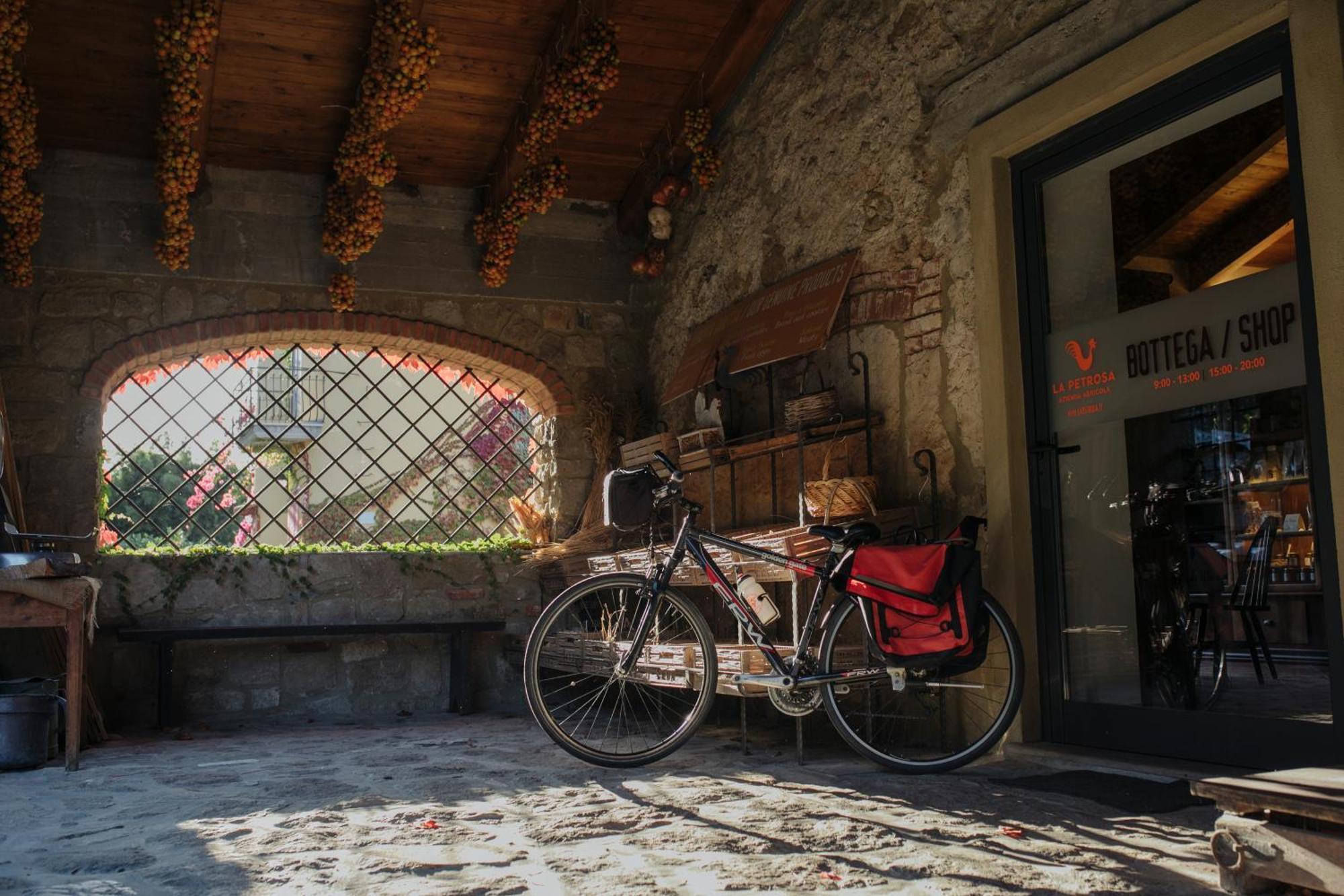 Agriturismo La Petrosa Ceraso Exterior foto